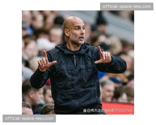 曼城半场0-1落后维拉,瓜迪奥拉的传控体系遭遇格拉利什旧主的犀利反击。 曼城半场0-1落后维拉,瓜迪奥拉的传控体系遭遇格拉利什旧主的犀利反击。