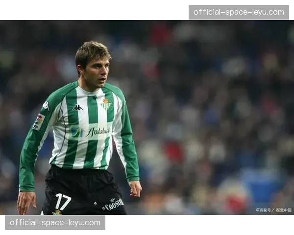 特写：41岁的华金在贝蒂斯主场完成职业生涯最后一舞